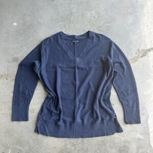 Tommy Hilfiger Women’s XL Navy Long Sleeve Pullover V-Neck Knit Sweater